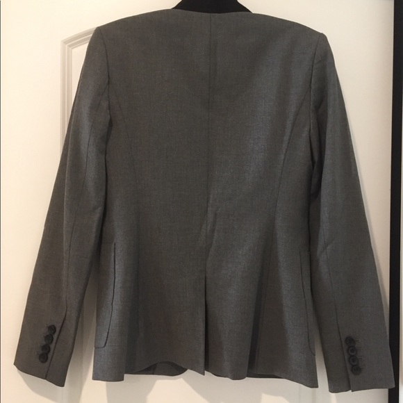 Elizabeth and James gray blazer - Picture 4 of 7